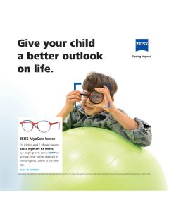 ZEISS MyoCare lenses - Boy_LED